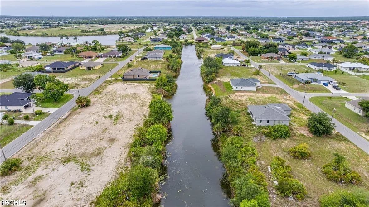 Vacant Land in Cape Coral - Cape Coral, Florida, 33909