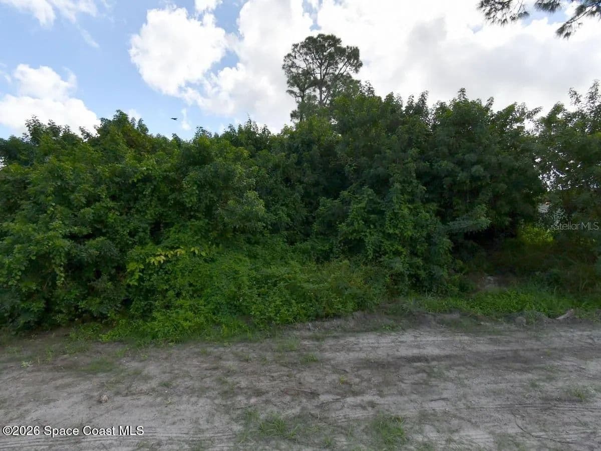 0.23 Acres of Land for Sale in Port St. Lucie, FL - Florida, 34983
