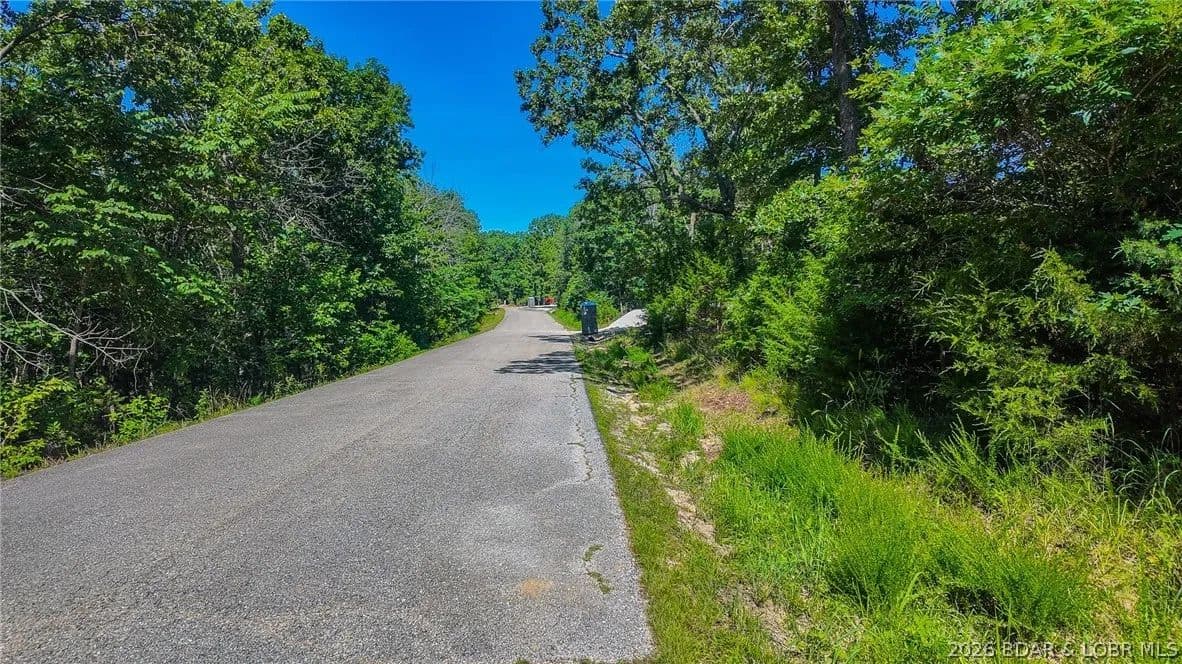 0.42 Acres of Land for Sale in Sunrise Beach, MO - Sunrise Beach, Missouri, 65079