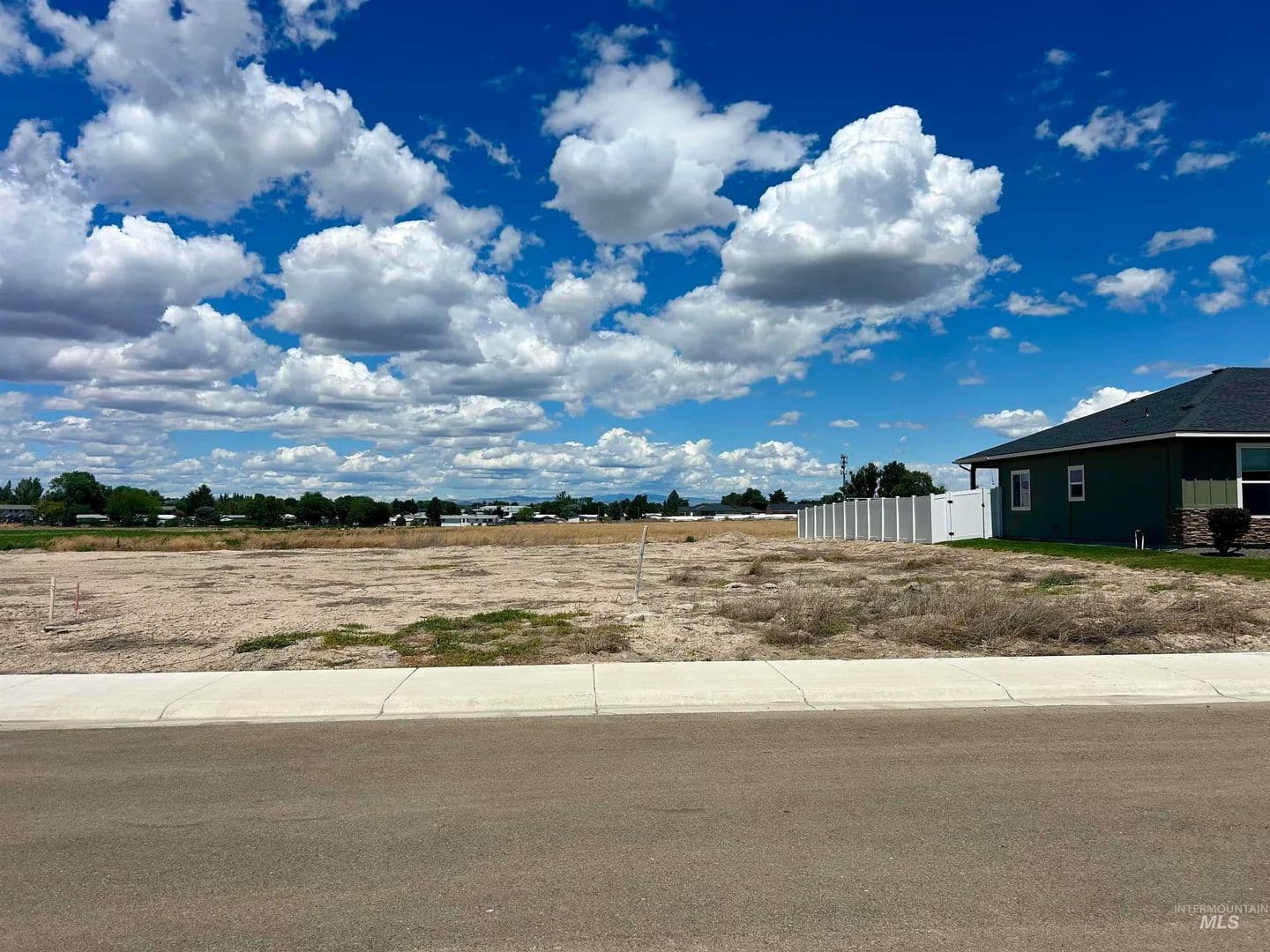 Property from 1663 Skookum - KW - Ontario, Oregon, 97914