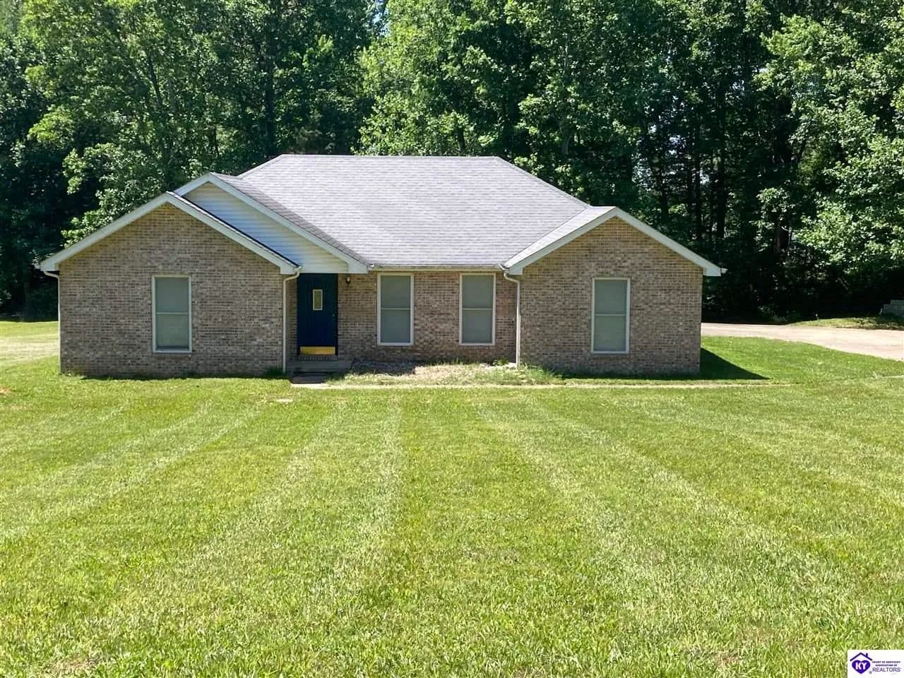 Property from 277 Collins Drive - KW - Elizabethtown, Kentucky, 42701