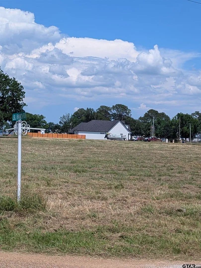 0.34 Acres of Land for Sale in Trinidad, Texas - Trinidad, Texas, 75163
