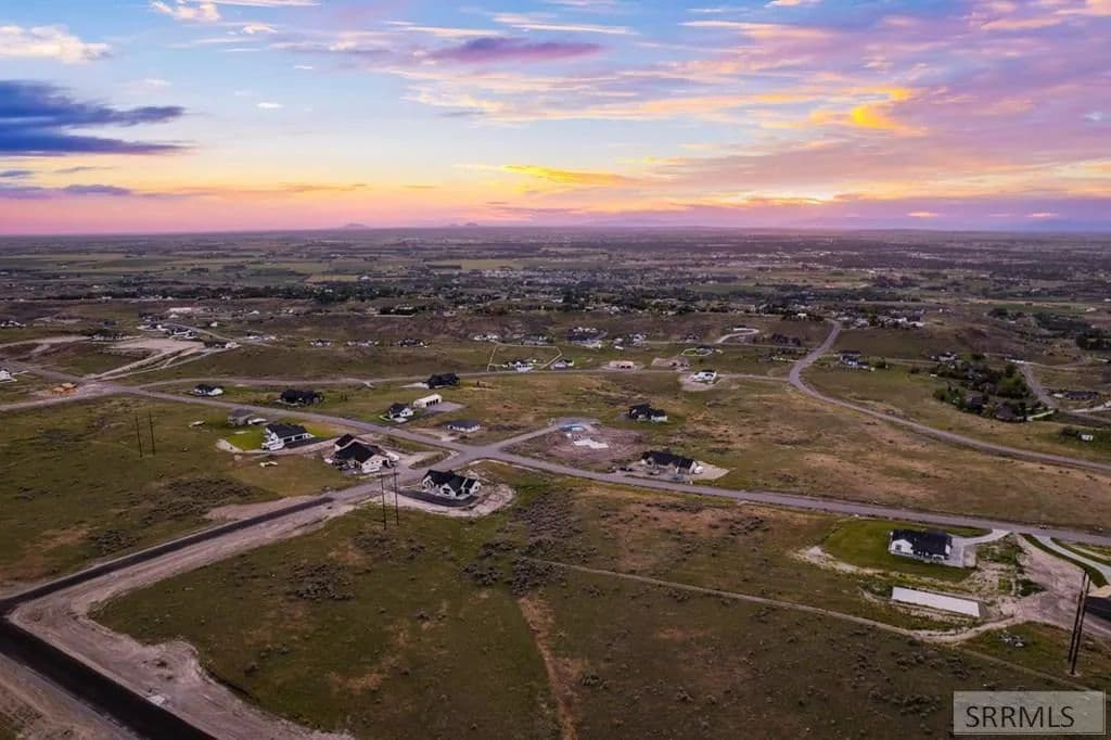 1.93 Acres of Land for Sale in Idaho Falls, ID - Idaho Falls, Idaho, 83406