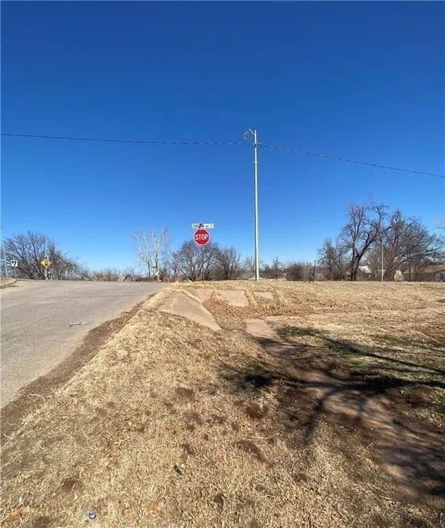 Property from 1121 W Choctaw Avenue - KW - Chickasha, Oklahoma, 73018