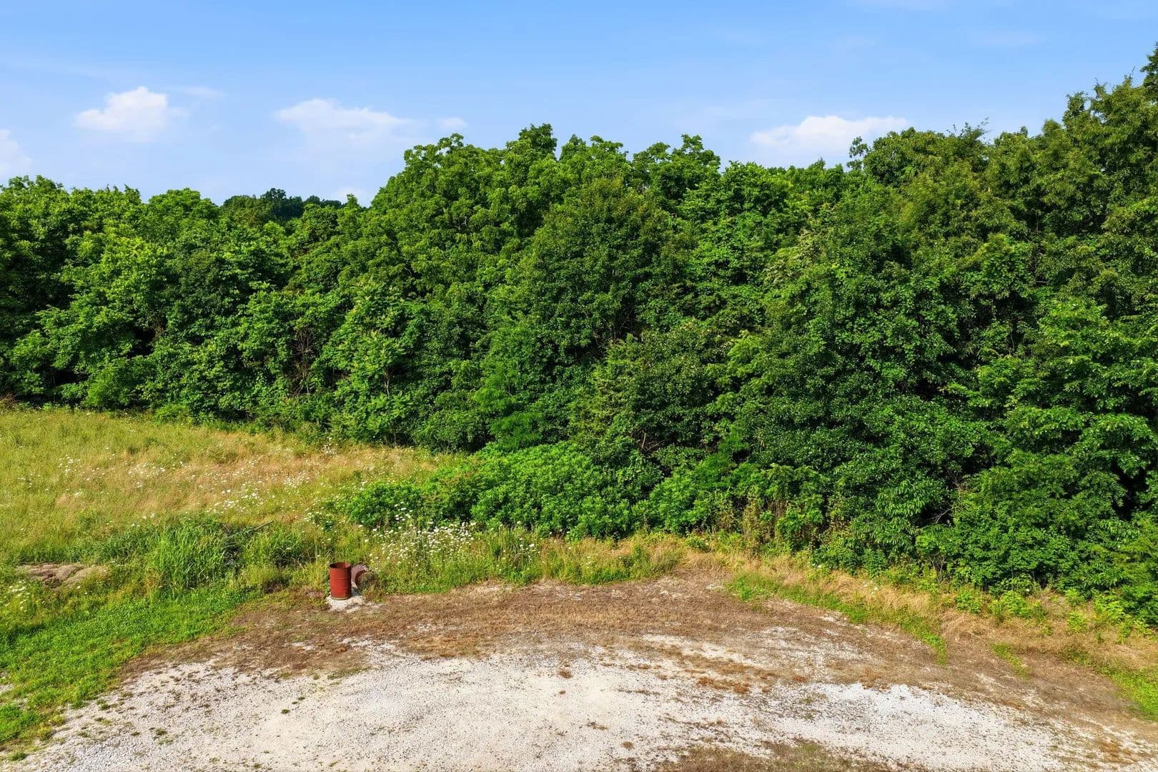 2 Acres of Land for Sale in Bolivar, MO - Bolivar, Missouri, 65613