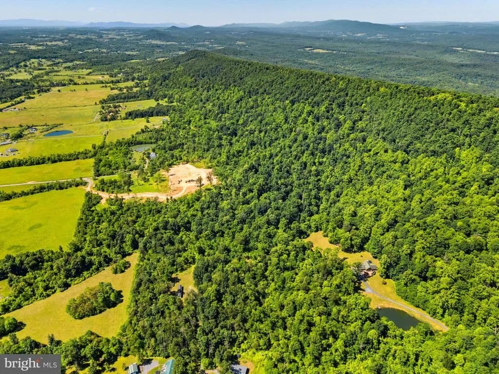 Property from 431 WEMBLEY COURT - KW - Winchester, Virginia, 22603