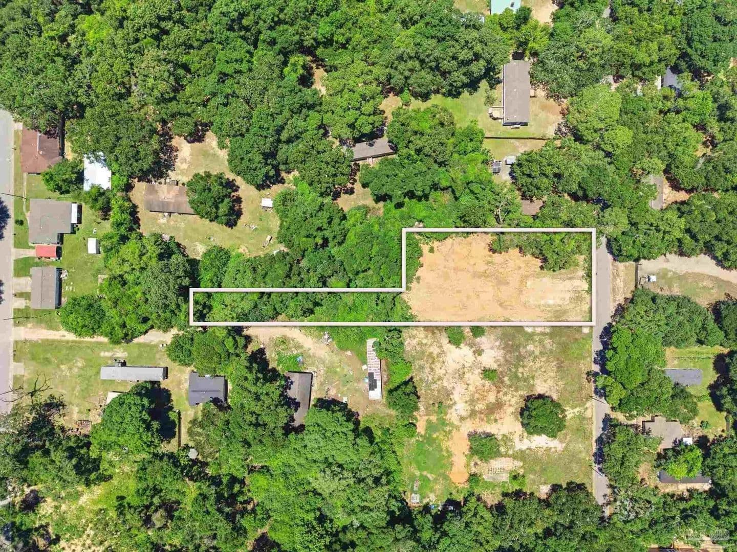 0.96 Acres of Land for Sale in Pensacola, Florida - Pensacola, Florida, 32514