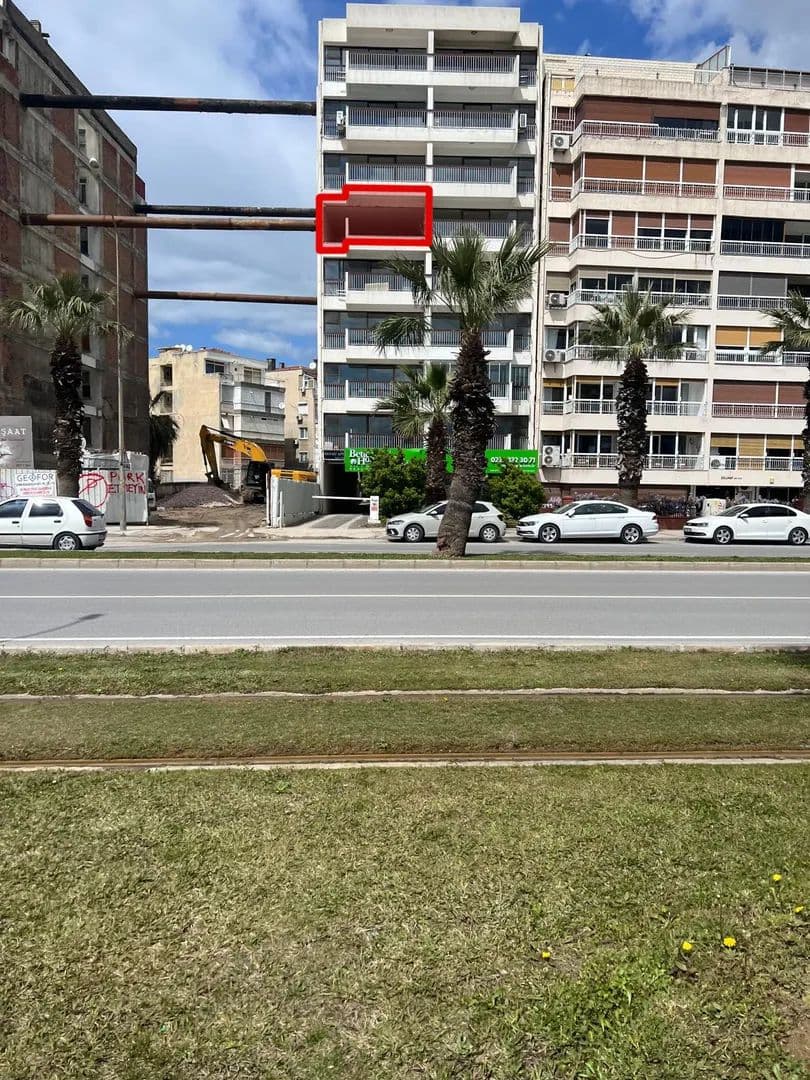 KARŞIYAKA YALI BULVARINDA KENTSEL DÖNÜŞÜME GİRECEK YALI DAİRESİ - land for sale