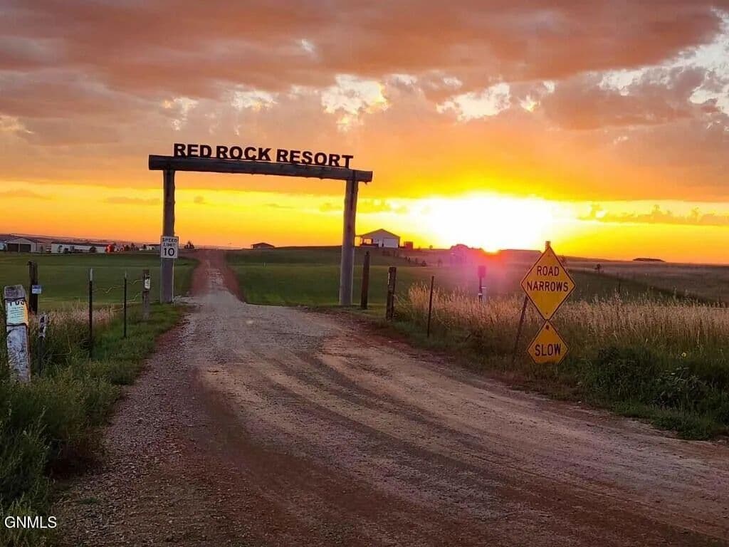 0.3 Acres of Land for Sale in Glen Ullin, North Dakota - Glen Ullin, North Dakota, 58631
