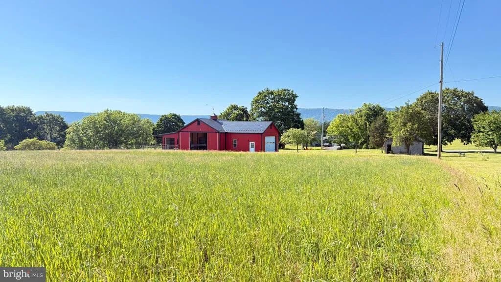 16.61 Acres of Land for Sale in Carlisle, Pennsylvania - Carlisle, Pennsylvania, 17015