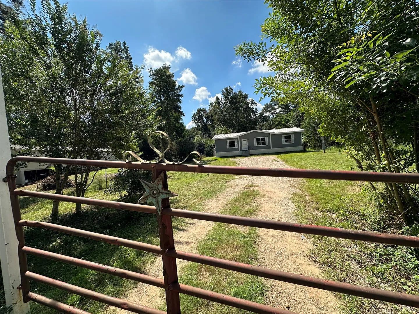 Property from 18143 Breezy Drive - KW - Montgomery, Texas, 77316