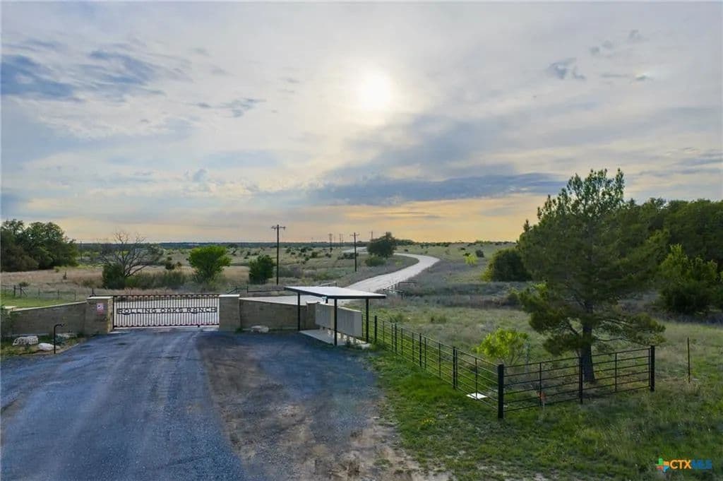 417 Blackjack Oak Drive, Goldthwaite, Texas 76844 - Goldthwaite, Texas, 76844