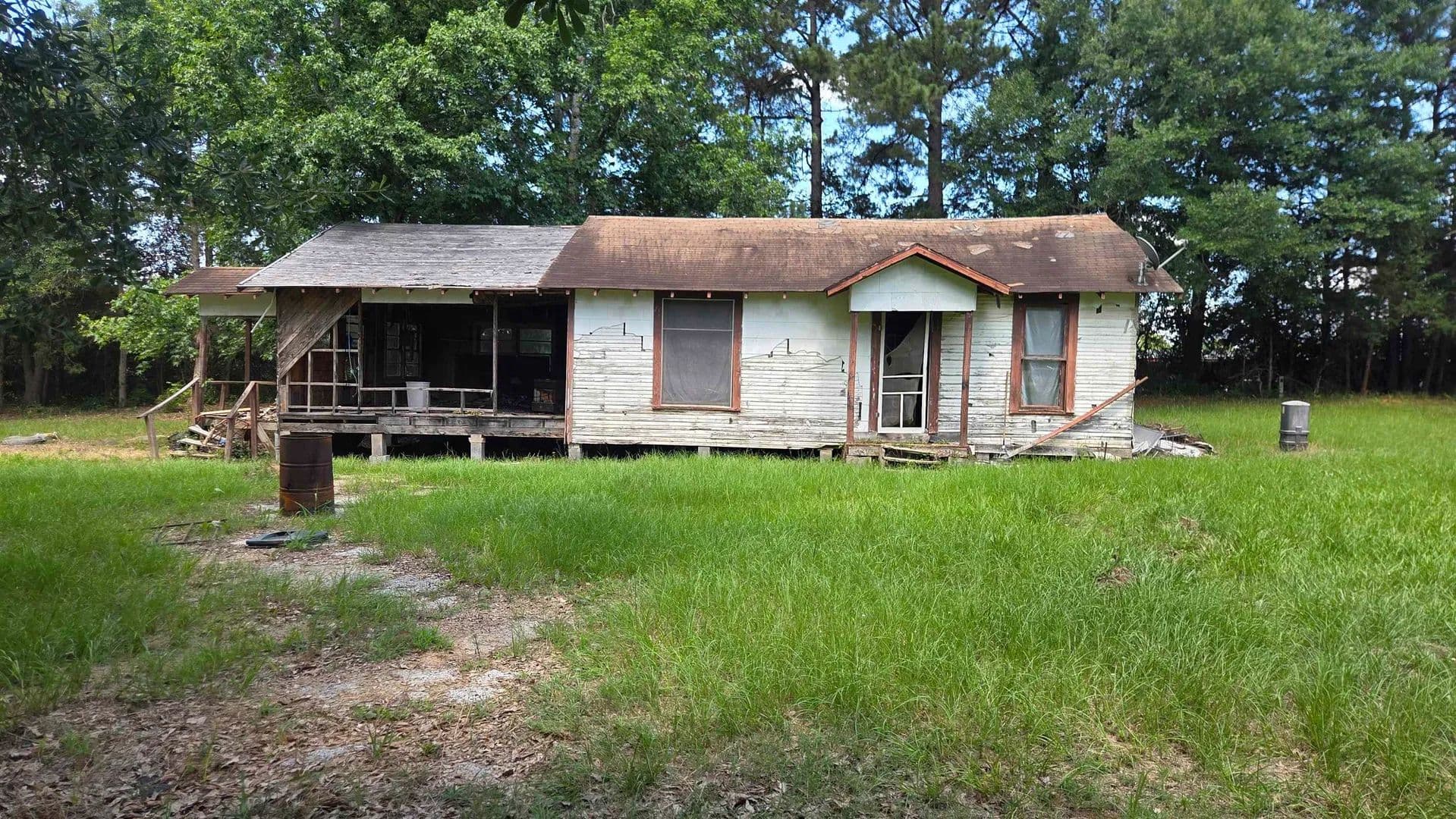 0.2 Acres of Land for Sale in Carthage, Texas - Carthage, Texas, 75633