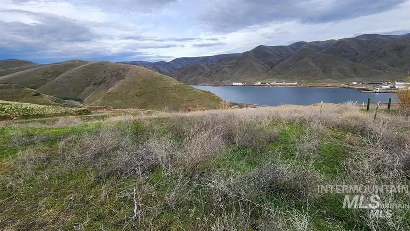 Lots & Land-Other in Clarkston