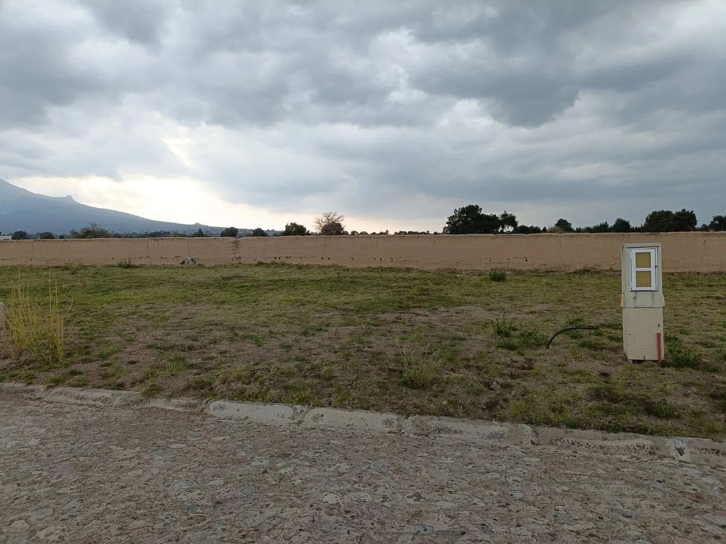 Lote en Fraccionamiento Lomas de Soltepec, Huamantla, Tlaxcala. - land for sale
