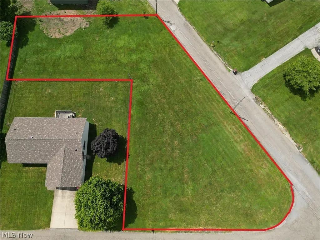 0.37 Acres of Land for Sale in Lisbon, Ohio - land for sale