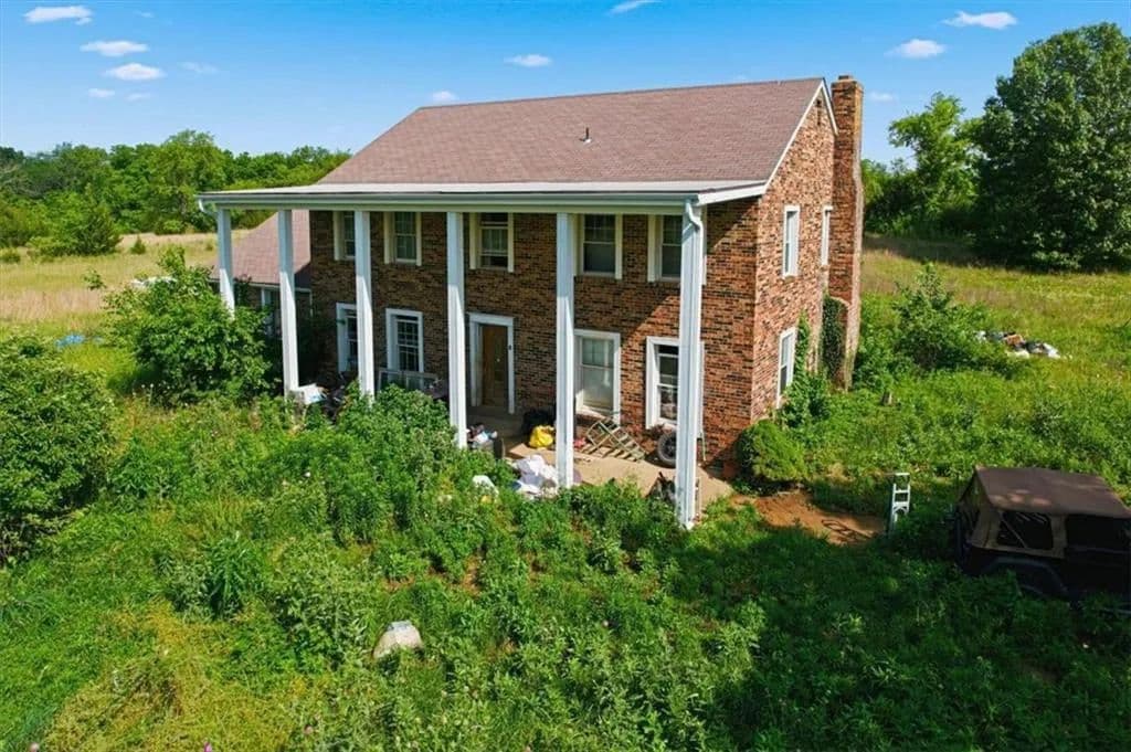 Property from 20505 Tonganoxie Road - KW - Tonganoxie, Kansas, 66086