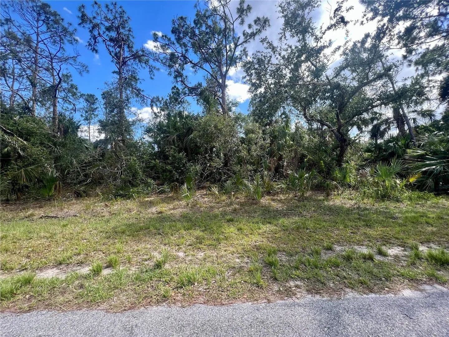 Property from VIZZA LANE - KW - North Port, Florida, 34286