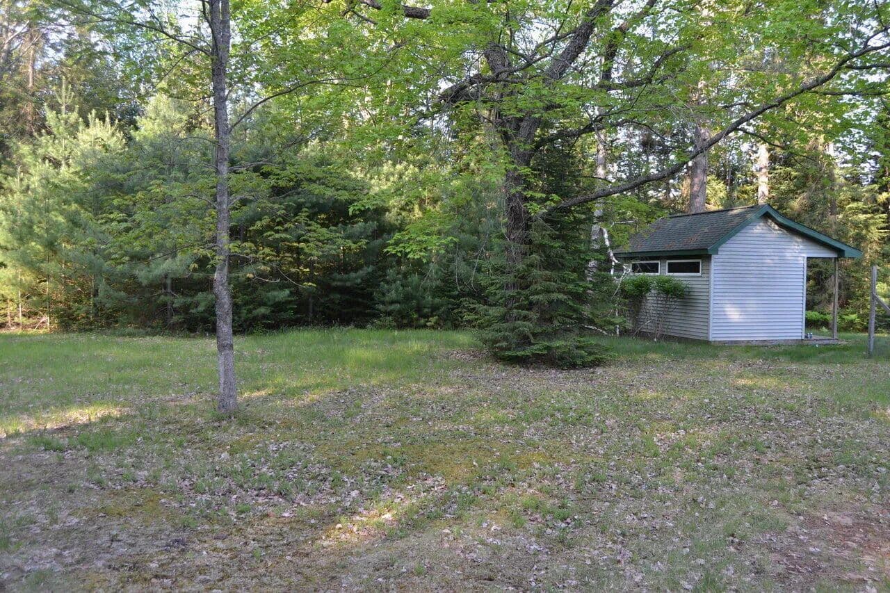 10 Acres of Land for Sale in Roscommon, Michigan - Roscommon, Michigan, 48653