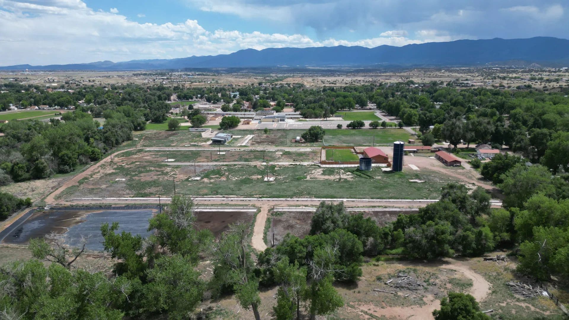 Old Farmhouse Venue - Colorado Springs, Colorado, 80924