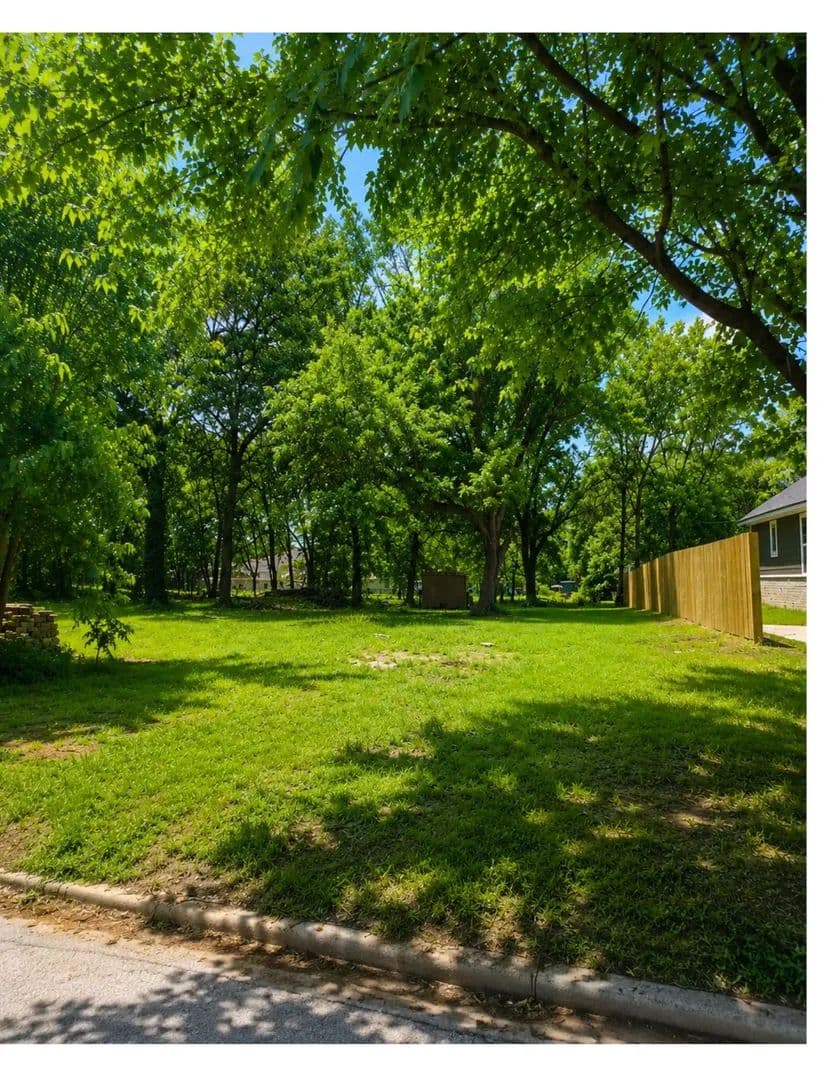 0.24 Acres of Land for Sale in Paris, Texas - Paris, Texas, 75460