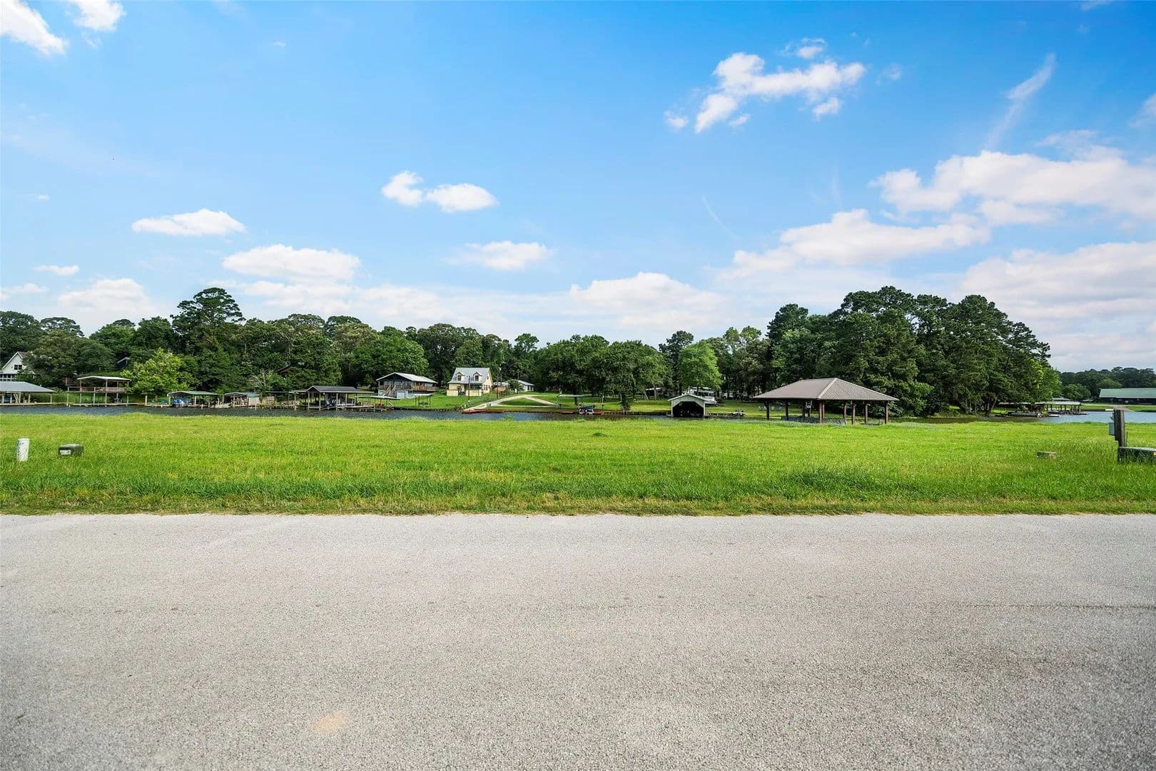 0.14 Acres of Land for Sale in Huntsville, Texas - Huntsville, Texas, 77340