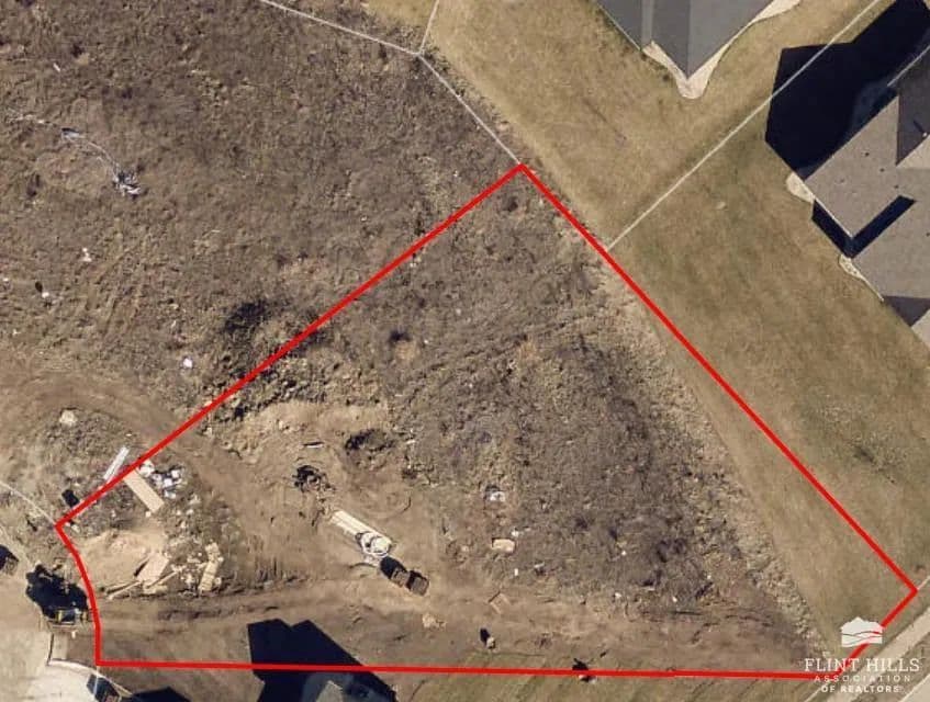 Property from 5408 Nicklaus Circle - KW - Manhattan, Kansas, 66503