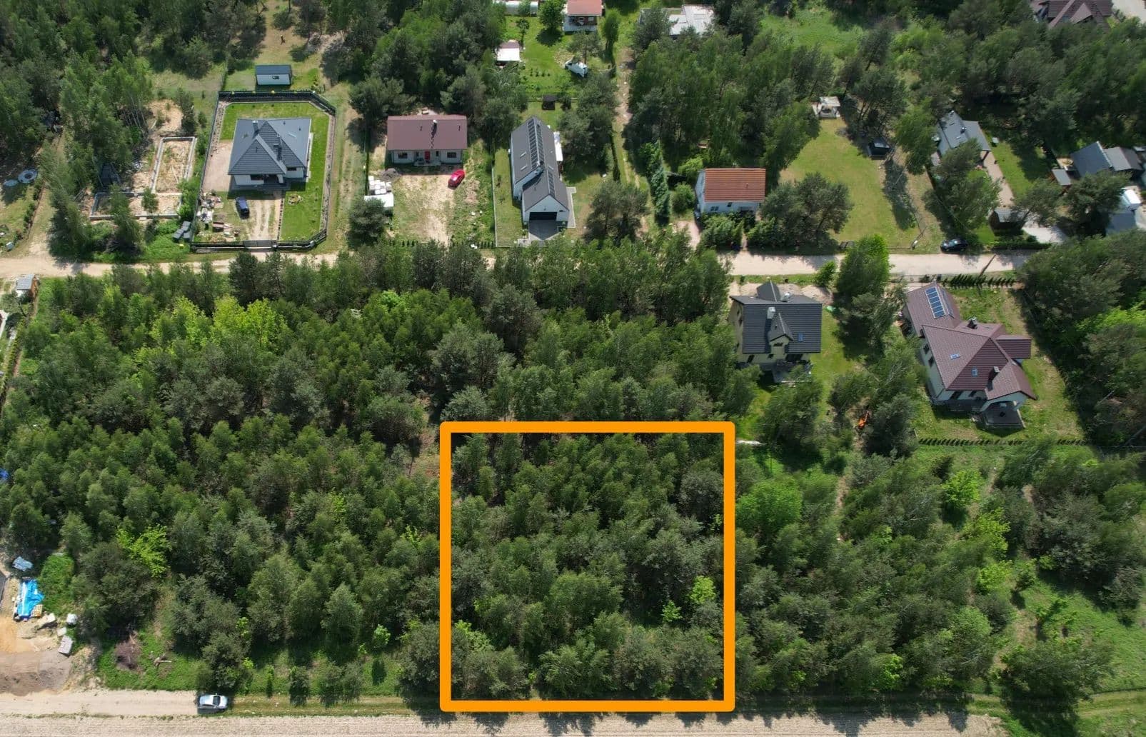 1032 Acres of Land for Sale in Załuski, Województwo mazowieckie - land for sale