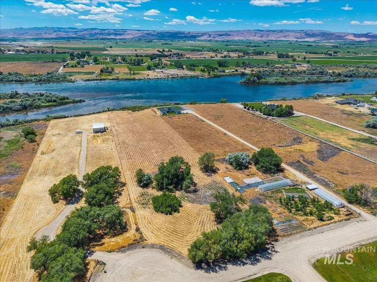 Property from 24345 Island Crossing Wy - KW - Wilder, Idaho, 83676