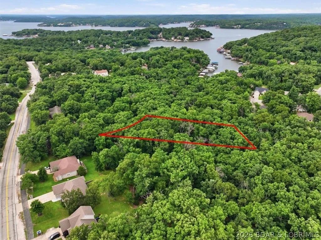 0.67 Acres of Land for Sale in Four Seasons, MO - Four Seasons, Missouri, 65049