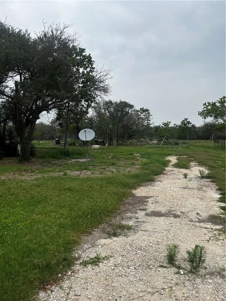 1 Acre of Land for Sale in Rockport, TX - Rockport, Texas, 78382