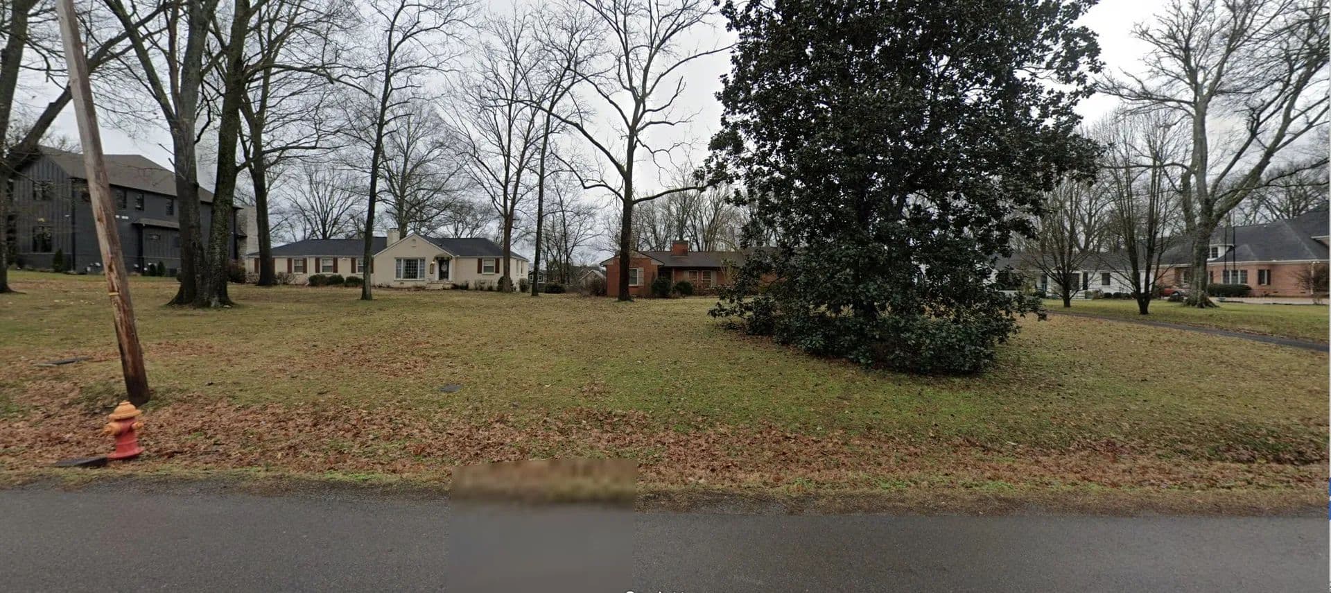 0.95 Acres of Land for Sale in Nashville, Tennessee - Nashville, Tennessee, 37205
