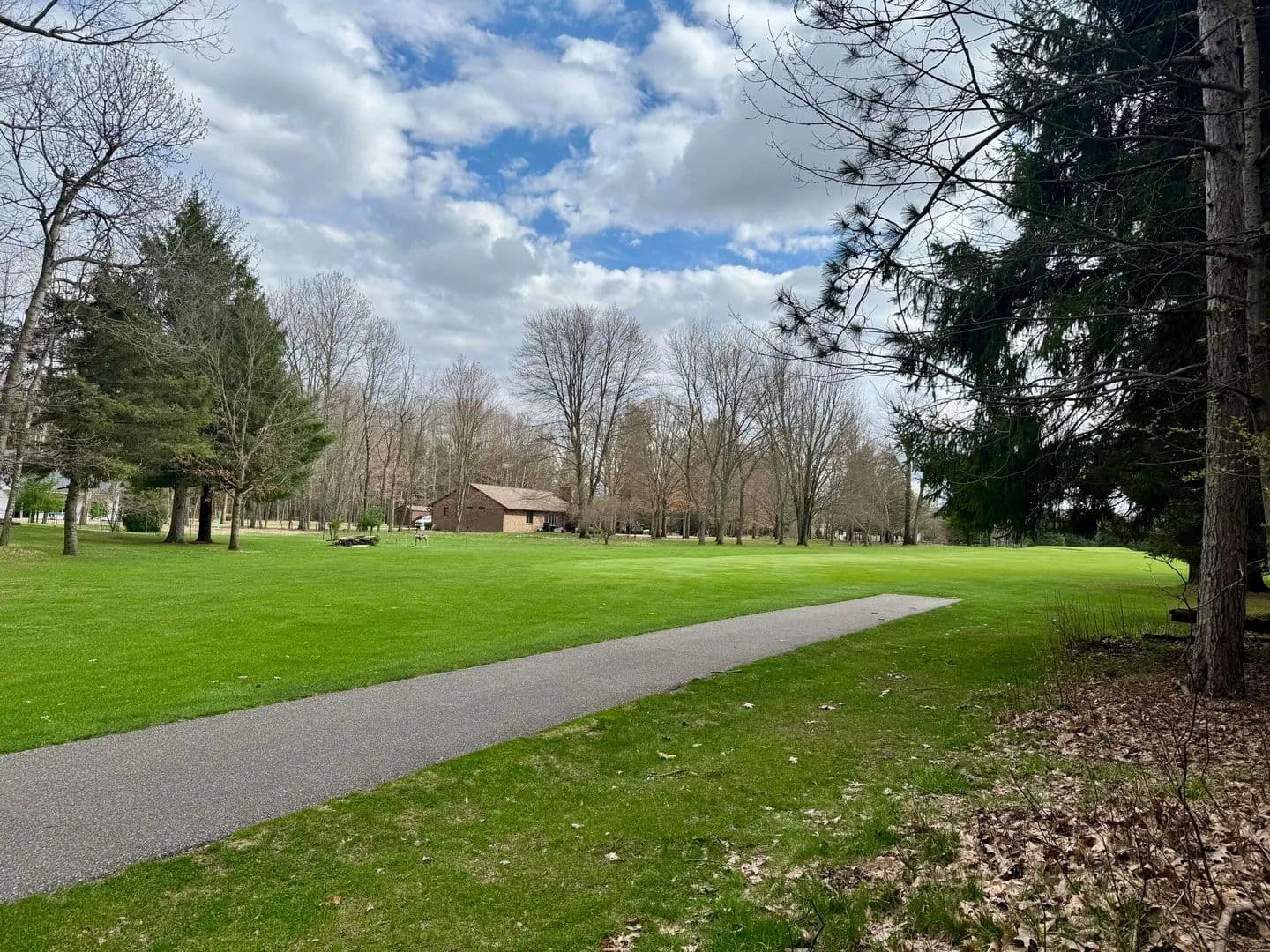 Lots & Land-Other in Canadian Lakes - Canadian Lakes, Michigan, 49346