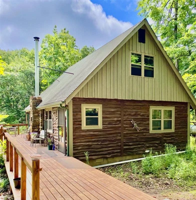 Beautiful, Custom Ozarks Hunting Cabin in Alpena, Arkansas for Sale - 17 Acres - Alpena, Arkansas, 72611