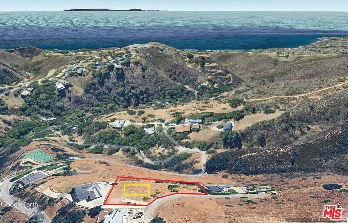 Vacant Land in Malibu - Malibu, California, 90265