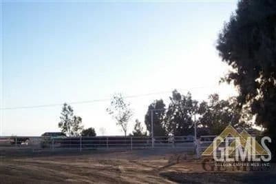 9 Acres of Land for Sale in Wasco, California - Wasco, California, 93280