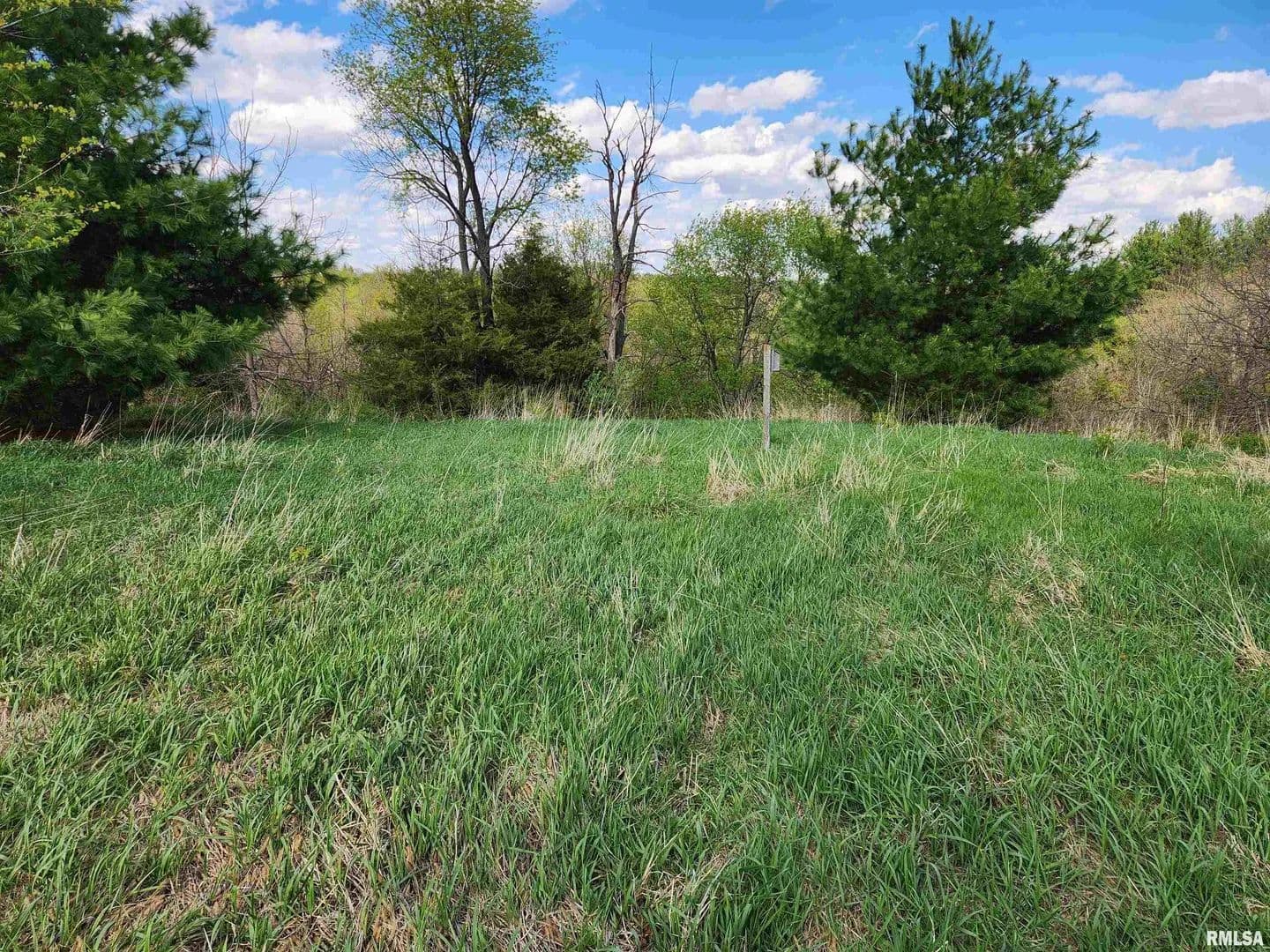 Property from 376 E TOWNHALL Road - KW - Metamora, Illinois, 61548