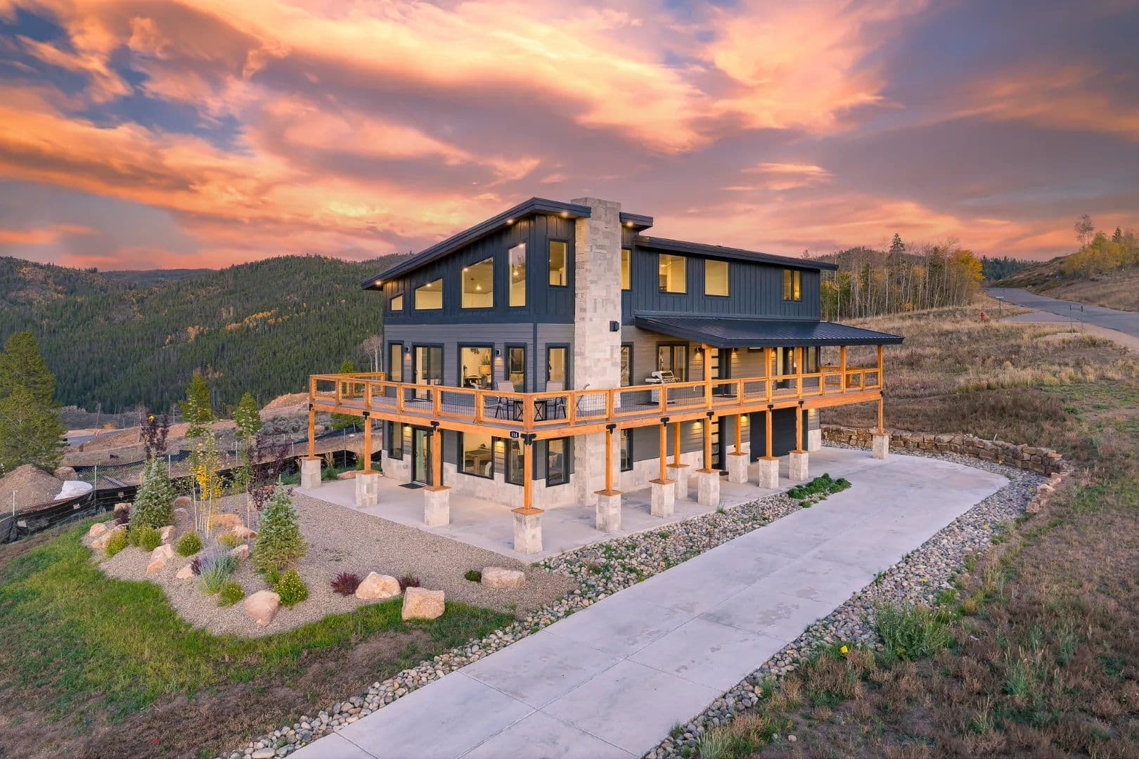 Luxury Ski Home in the Colorado Mountains for Sale - Granby, CO Luxury Mountain Home - land for sale