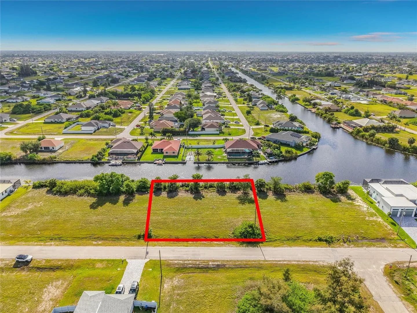 Property from 407 NW 31ST PLACE - KW - Cape Coral, Florida, 33993