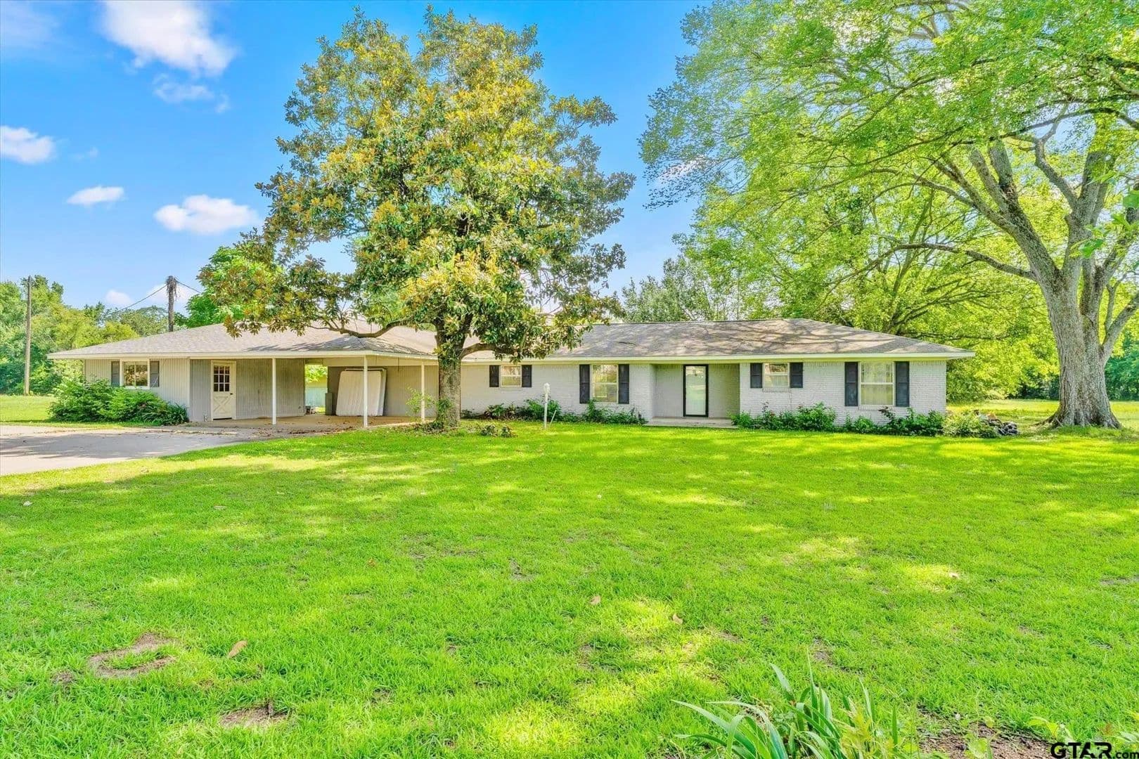 25 Acres of Land for Sale in Mt Pleasant, Texas - Mt Pleasant, Texas, 75455