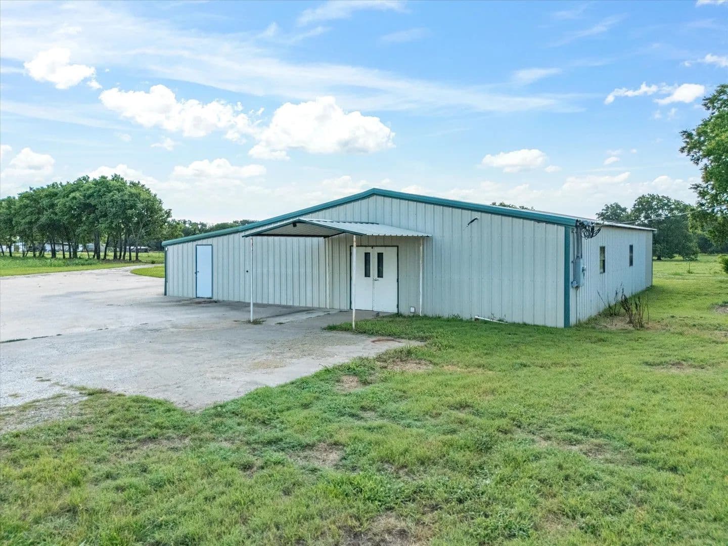 2 Acres of Land for Sale in Bowie, Texas - Bowie, Texas, 76230