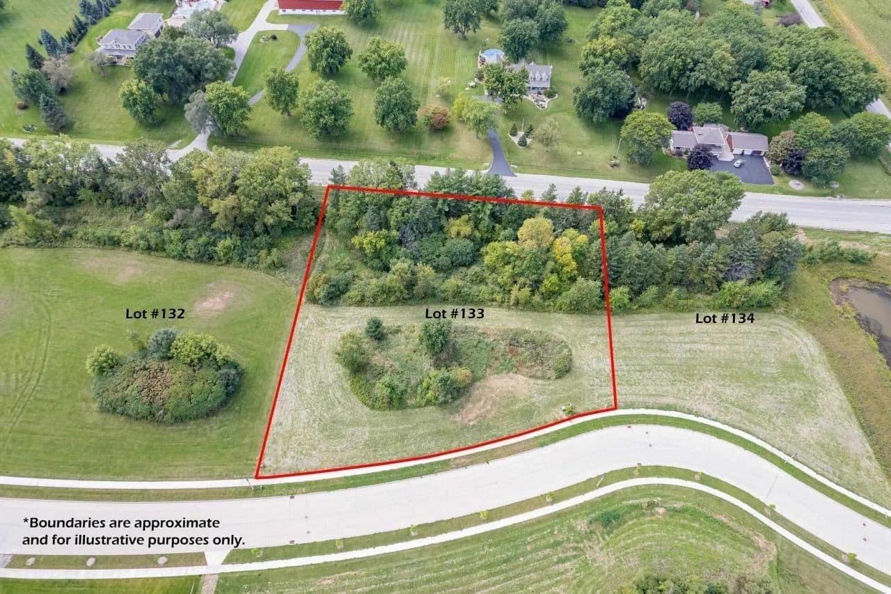 Land -Single Family Acreage in Appleton - Appleton, Wisconsin, 54913