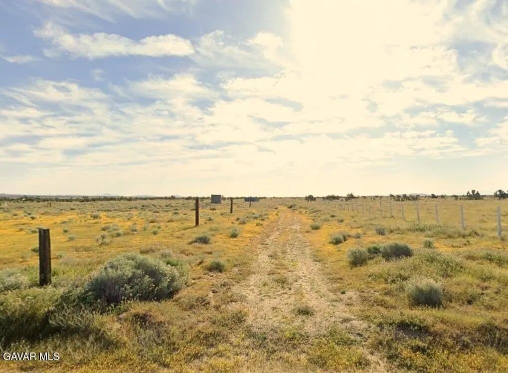 Lots & Land-Other in Fairmont - Fairmont, California, 93536
