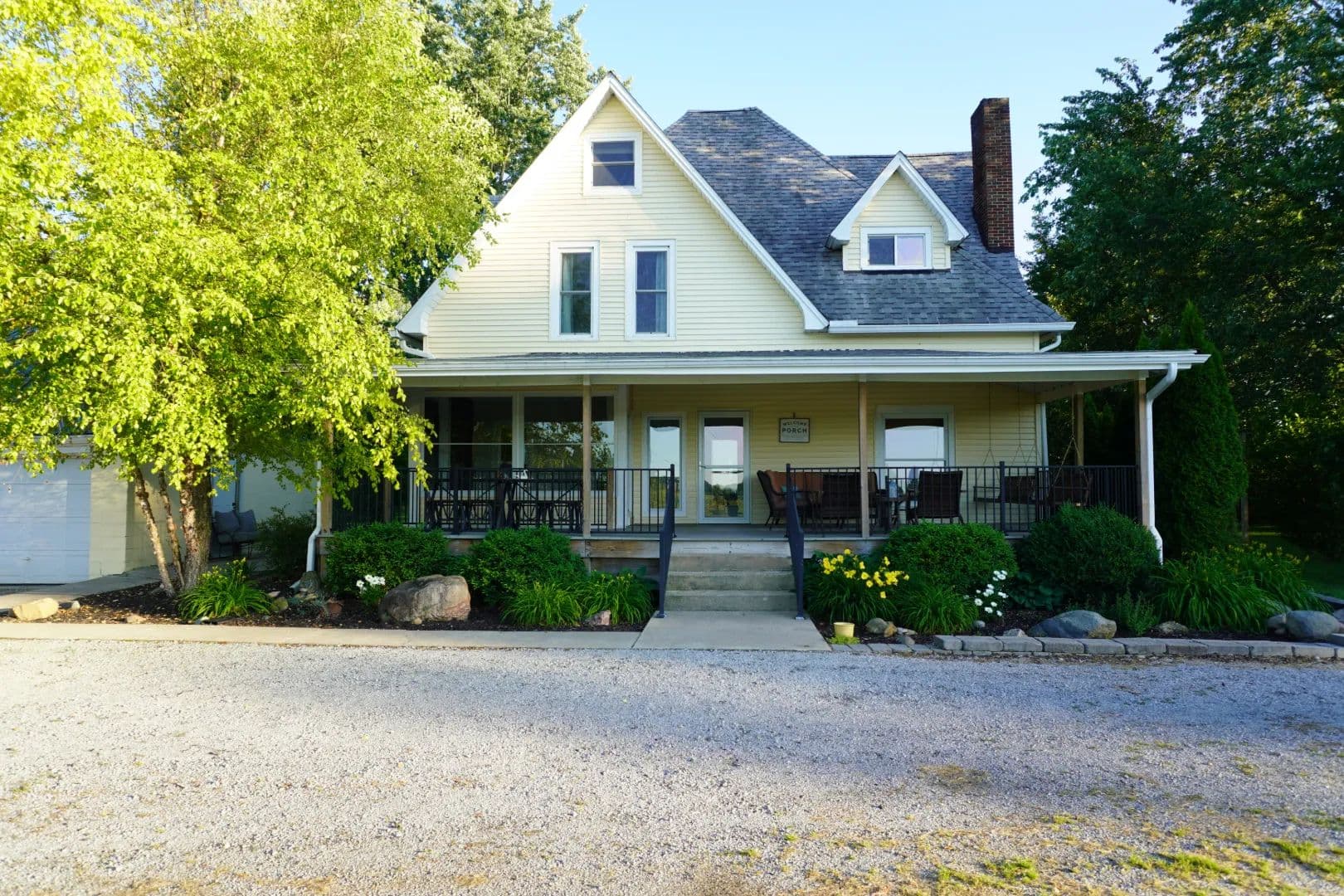 Country Home in Angola, Indiana for Sale - 5.7 Acres + Pond + Hunting Land! - Angola, Indiana, 46703