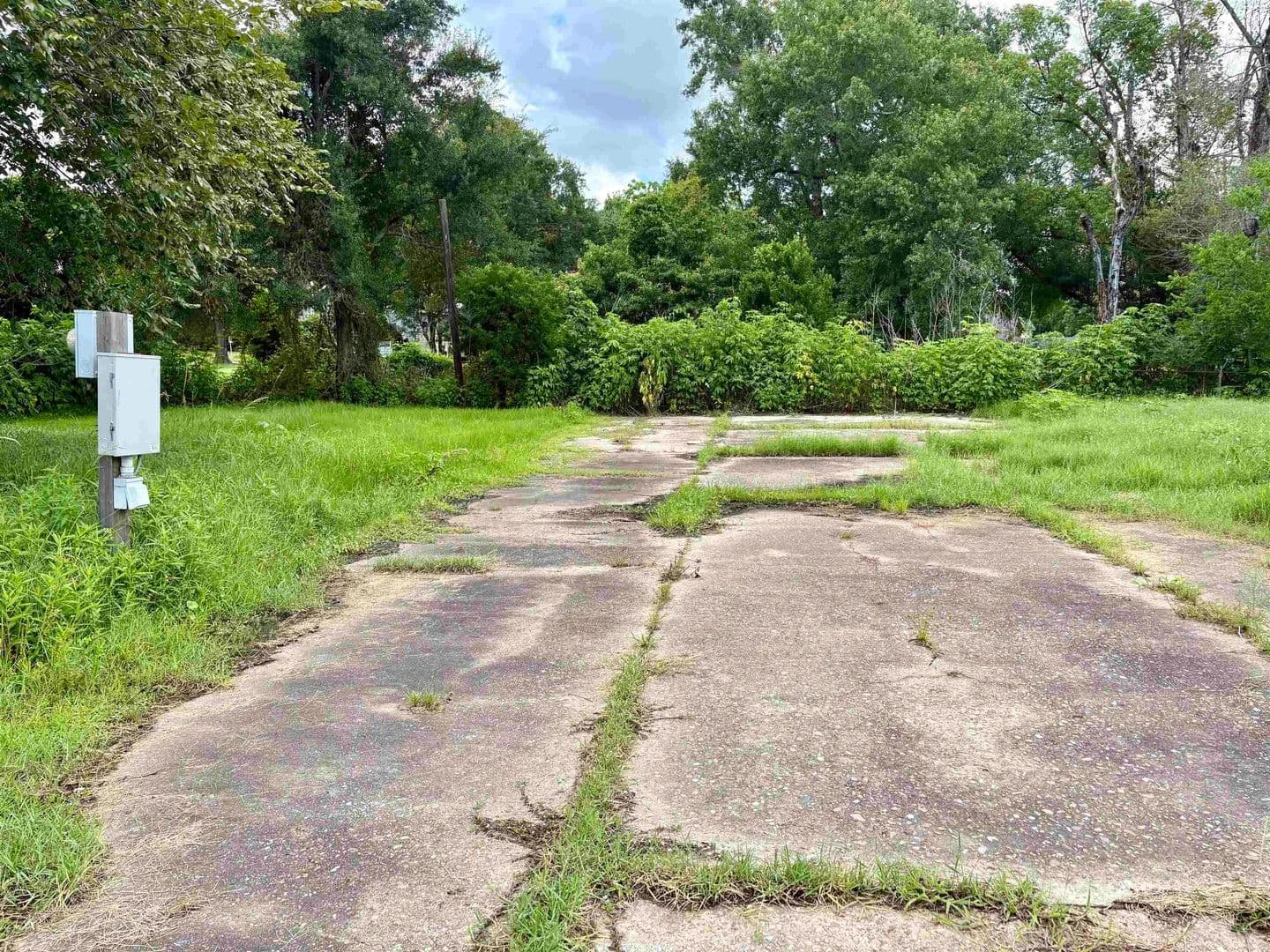 0.35 Acres of Land for Sale in Orange, Texas - Orange, Texas, 77630
