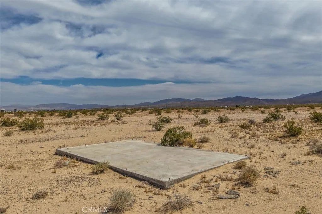 Lots & Land-Other in 29 Palms - , California, 92277