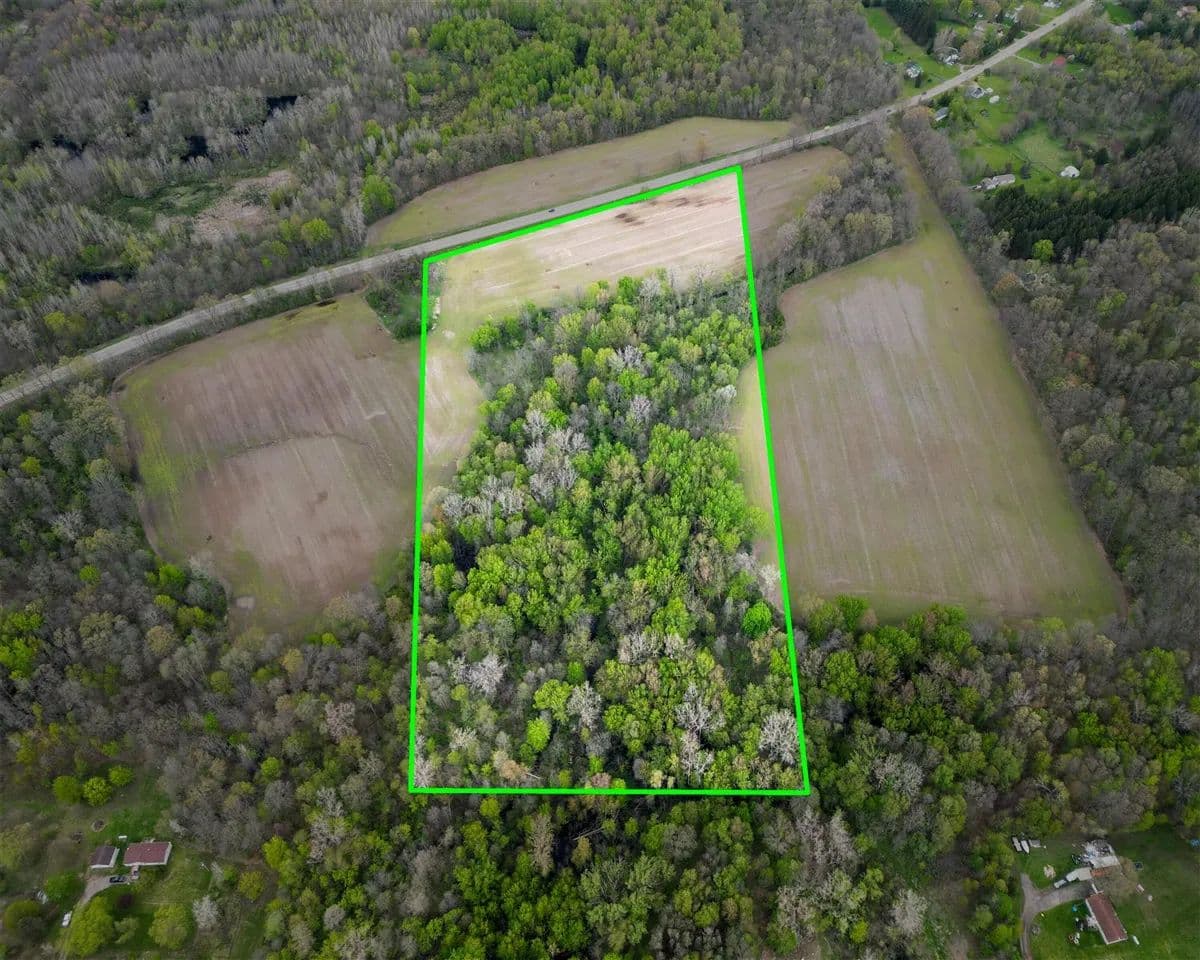 Property from 6 Bunkerhill - KW - Jackson, Michigan, 49201