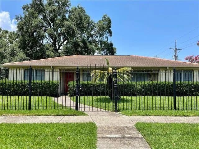 Property from 840 BONNABEL #A Boulevard - KW - Metairie, Louisiana, 70005