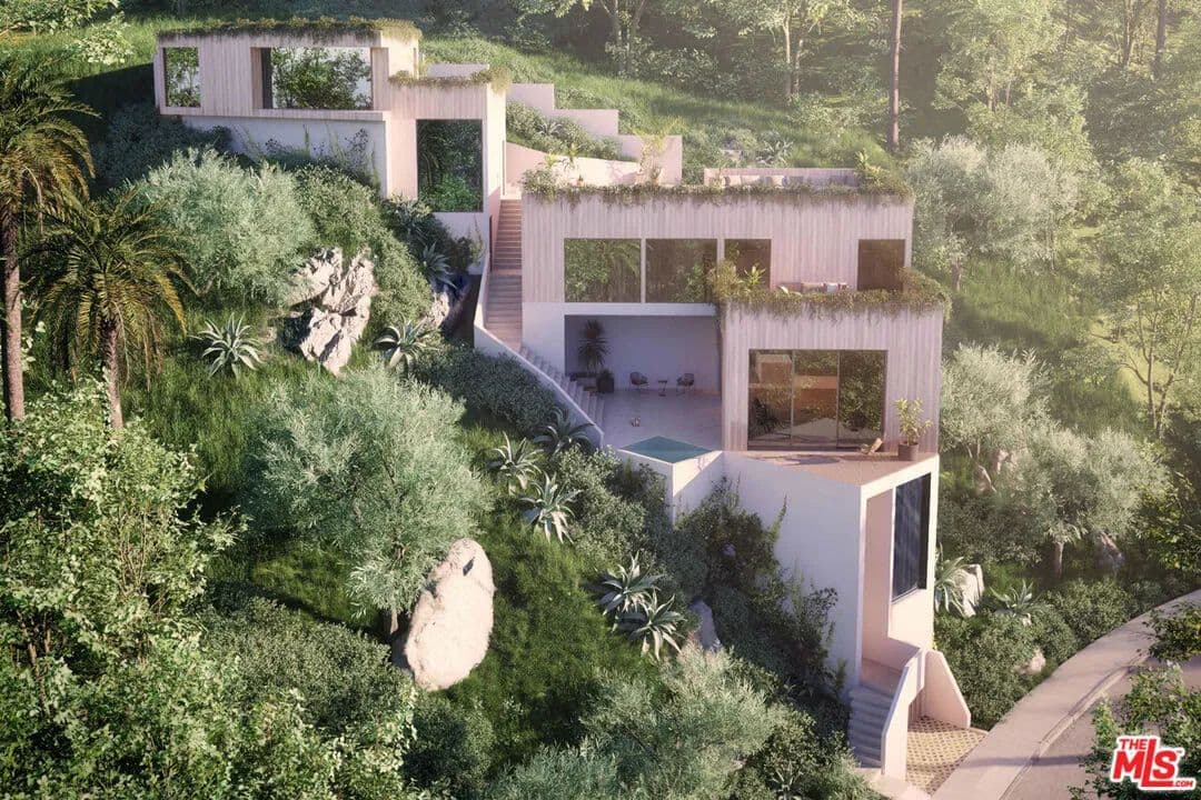 Vacant Land in Los Angeles - Los Angeles, California, 90039