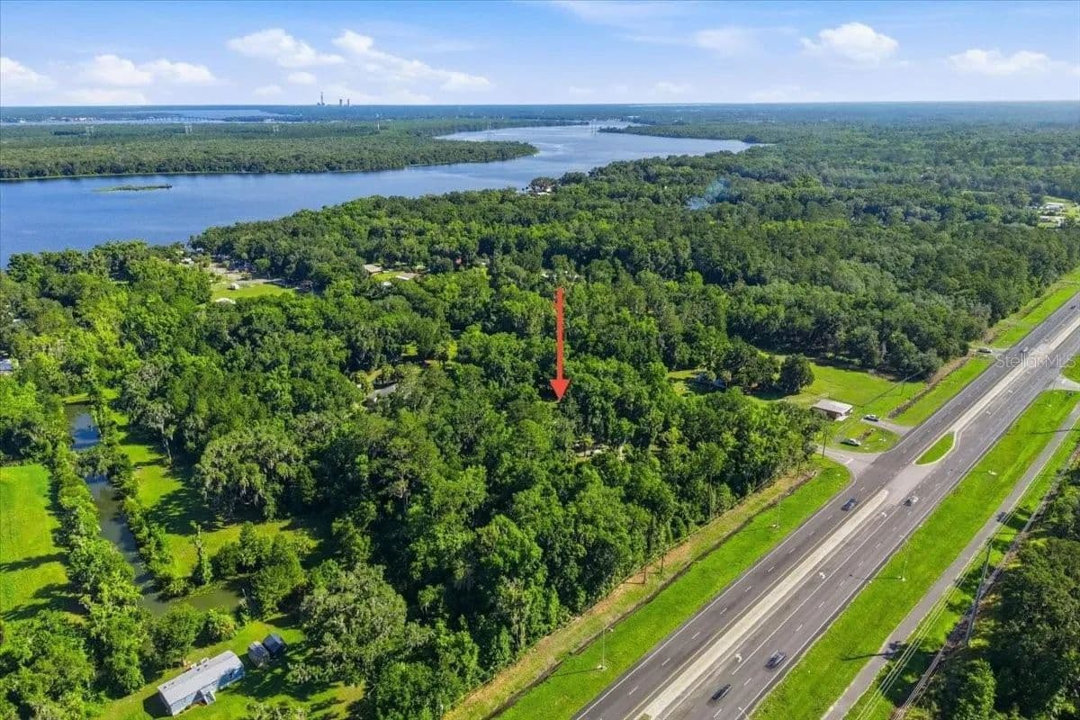 Property from TROUPE RD - KW - San Mateo, Florida, 32187